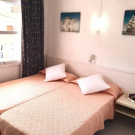Hsr Gil (Adults Only) Hostel