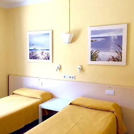 Hostel Hsr Gil (Adults Only) Palma Nova (Mallorca)